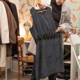Qualche tempo dopo per� una designer, Federica Centore, not� l�abito e lo selezion� fra i capi da modificare in occasione di un laboratorio che avrebbe tenuto in una scuola di moda�. 
Cos� il vestito, in origine semplice e casual, fu trasformato in un abito da sera...